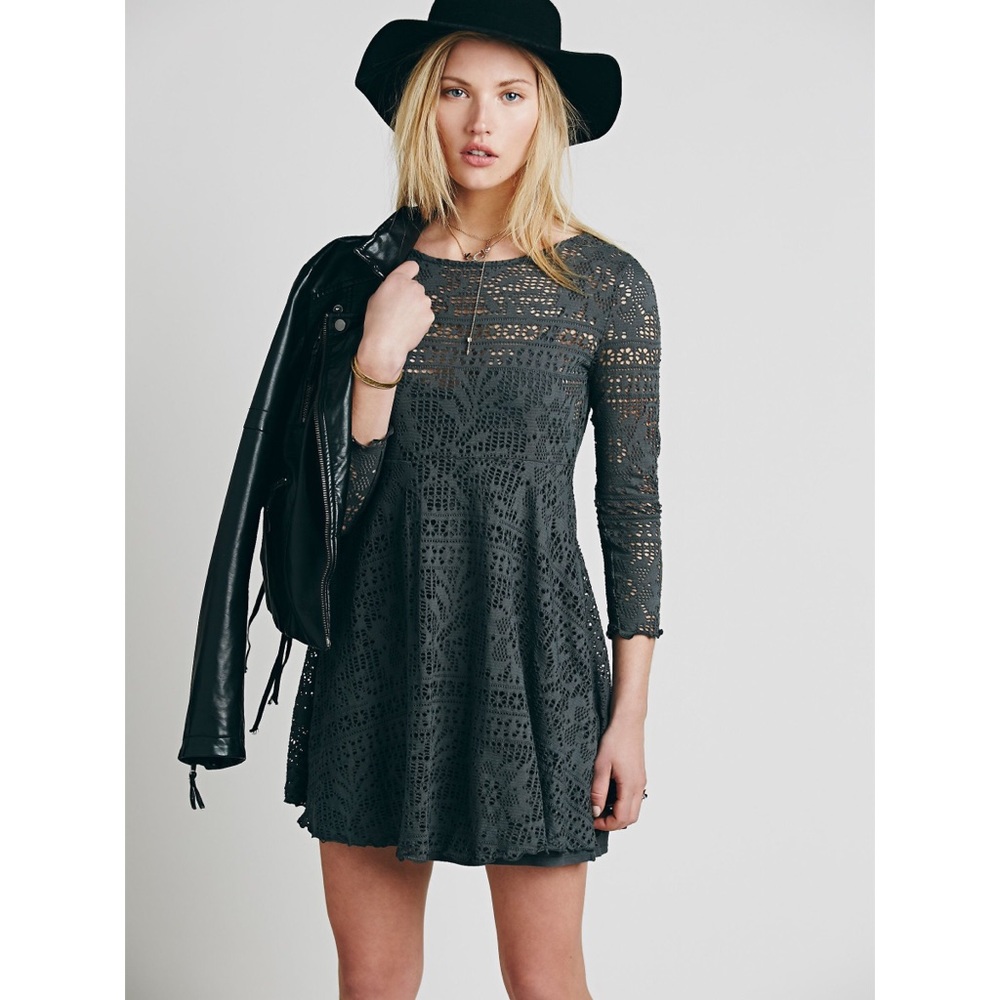 Free People FP Beach Spring Date Cut Out Dress Size Medium